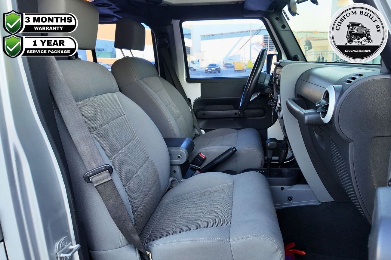 Jeep Wrangler Unlimited Sahara 3.8L A/T / 3 Months Warranty and 1 Year Service Package Included