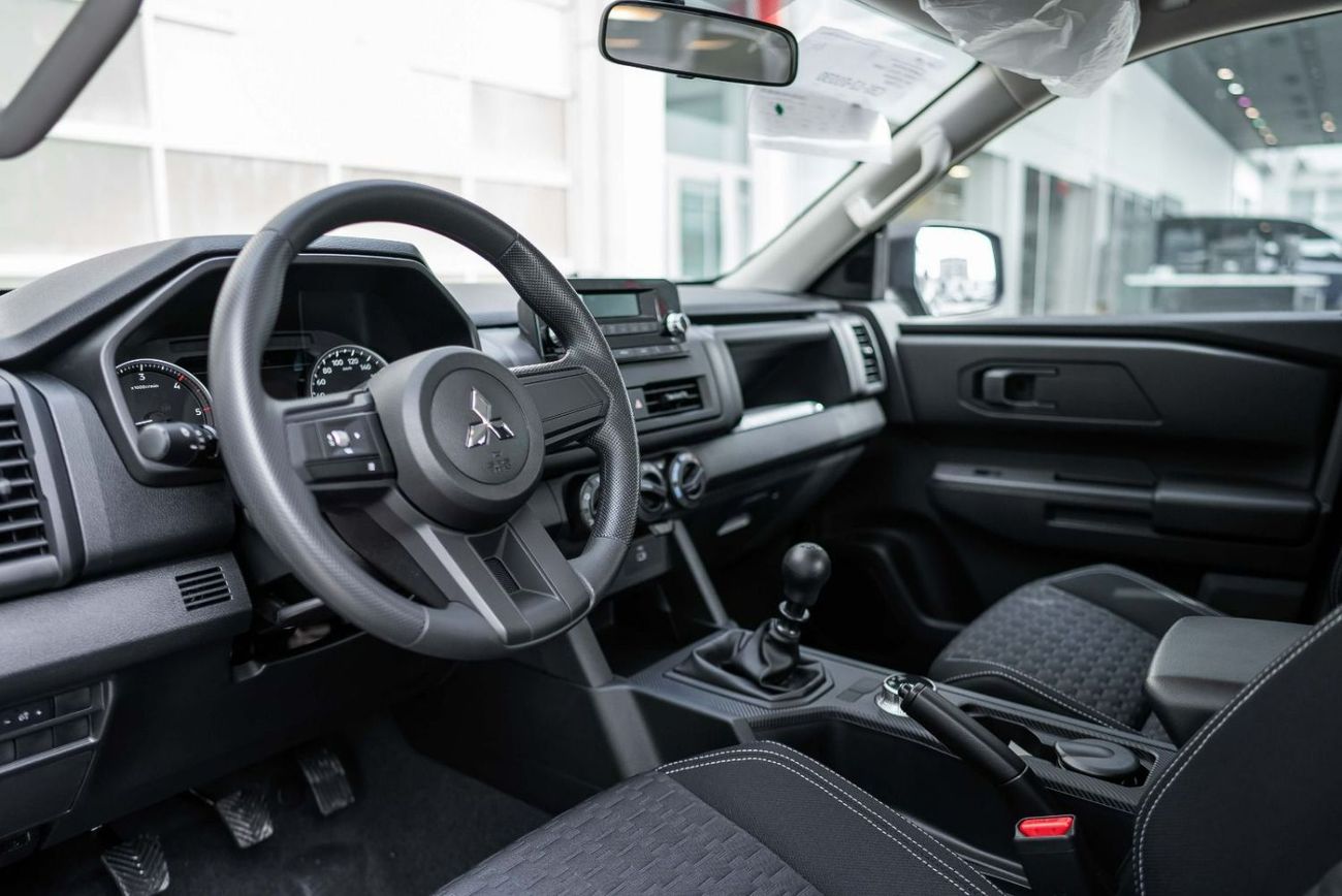 Mitsubishi L200 GLX Double Cab Diesel A/T 2.4L