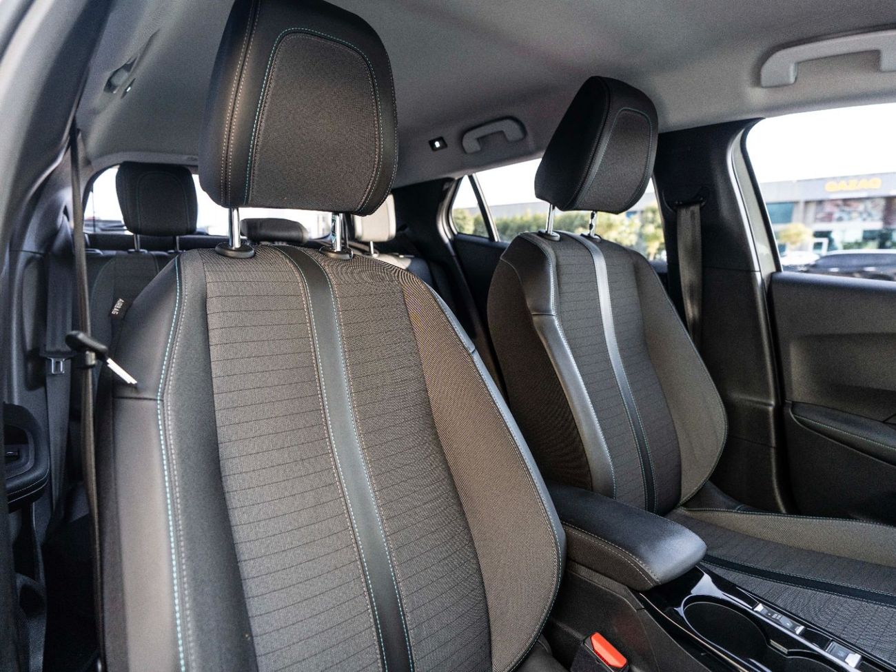 بيجو 2008 e-2008