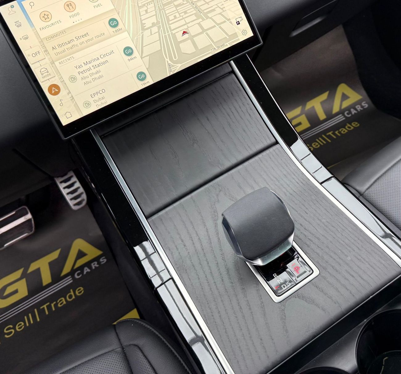 لاند روفر رانج روفر إيفوك Dynamic SE P200 2.0L 2024 Range Rover Evoque P200 Dynamic SE, 2029 RR Warranty + Service Pack, Very