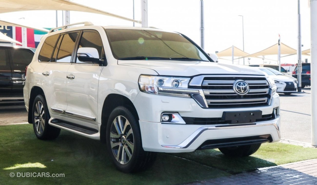 Toyota Land Cruiser VXR