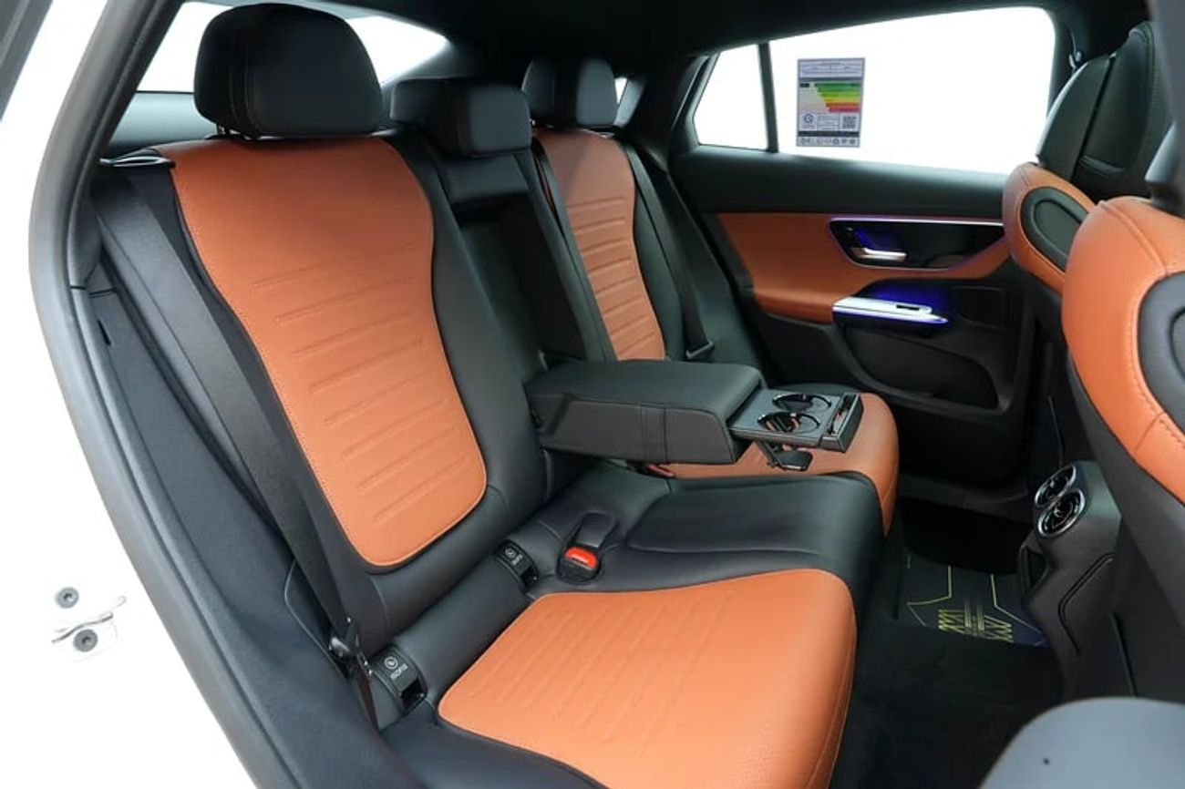 مرسيدس بنز GLC 250 Arrival | 200 Coupe | GCC km | Agency Warranty | AMG Package