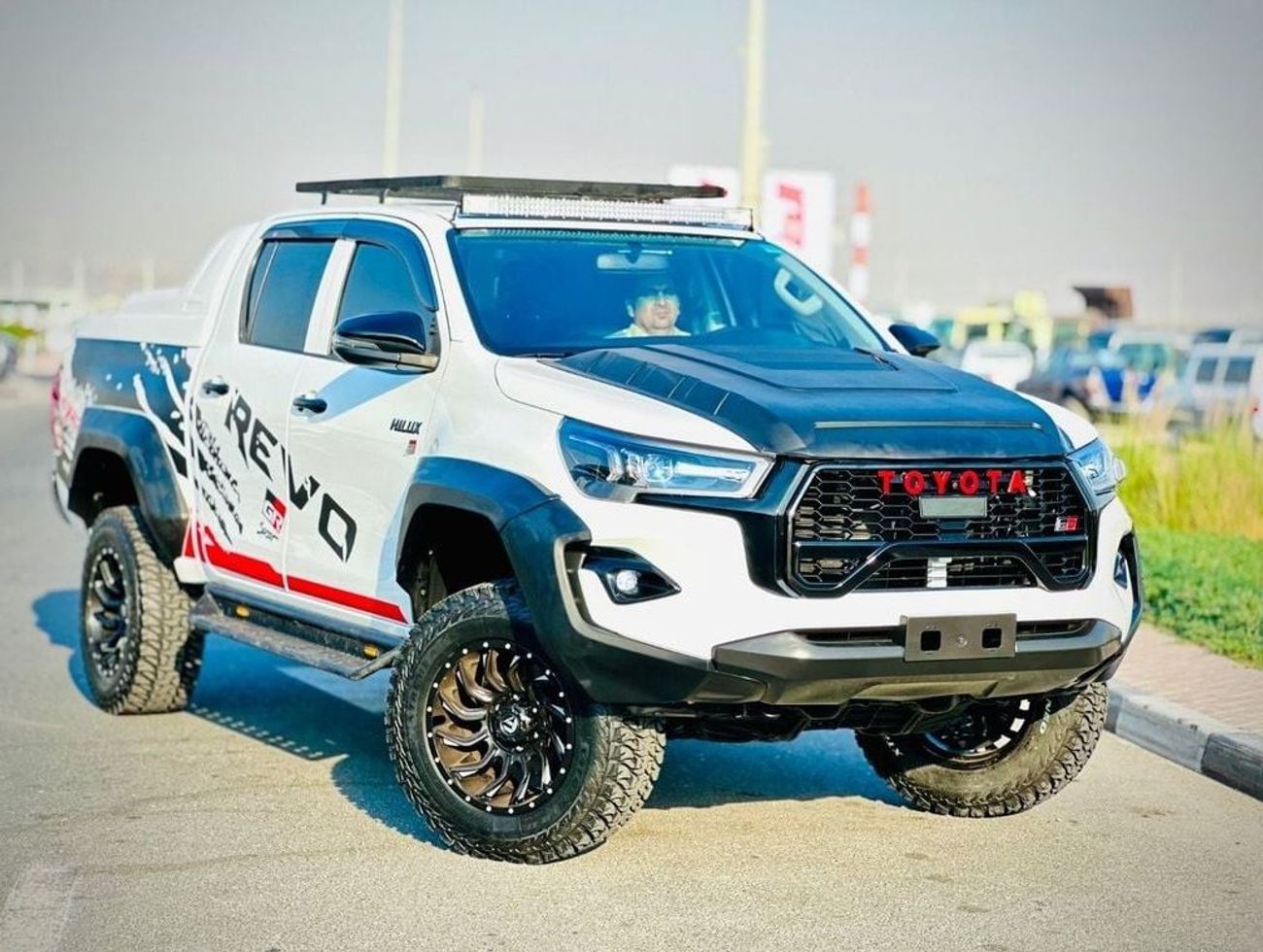 تويوتا هيلوكس 2021 Facelifted 2024 GR Monster DESIGN Full Option Top Of The Range