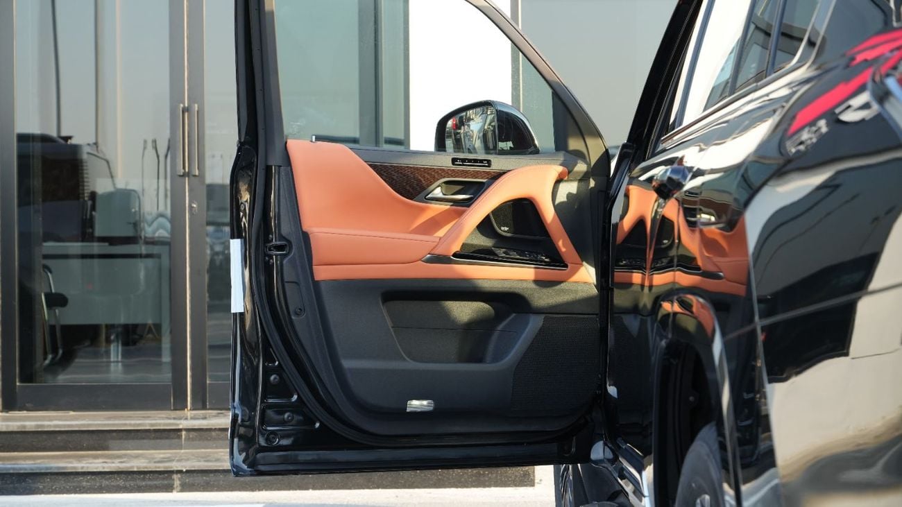 لكزس LX 600 VIP LAUNCH EDITION  w/Black Package 3.5L VIP 4 SEATS 2025 MY EXPORT PRICE