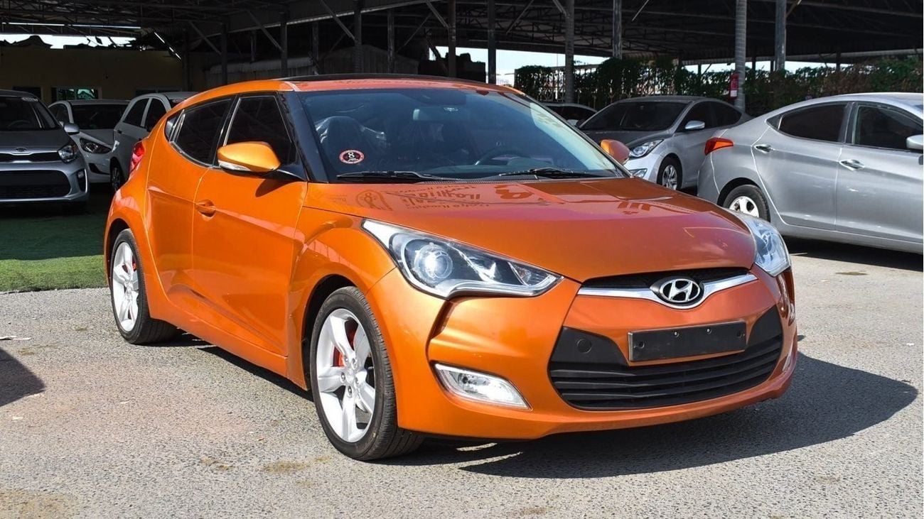 Used Hyundai Veloster 2012 for sale in Dubai - 699903