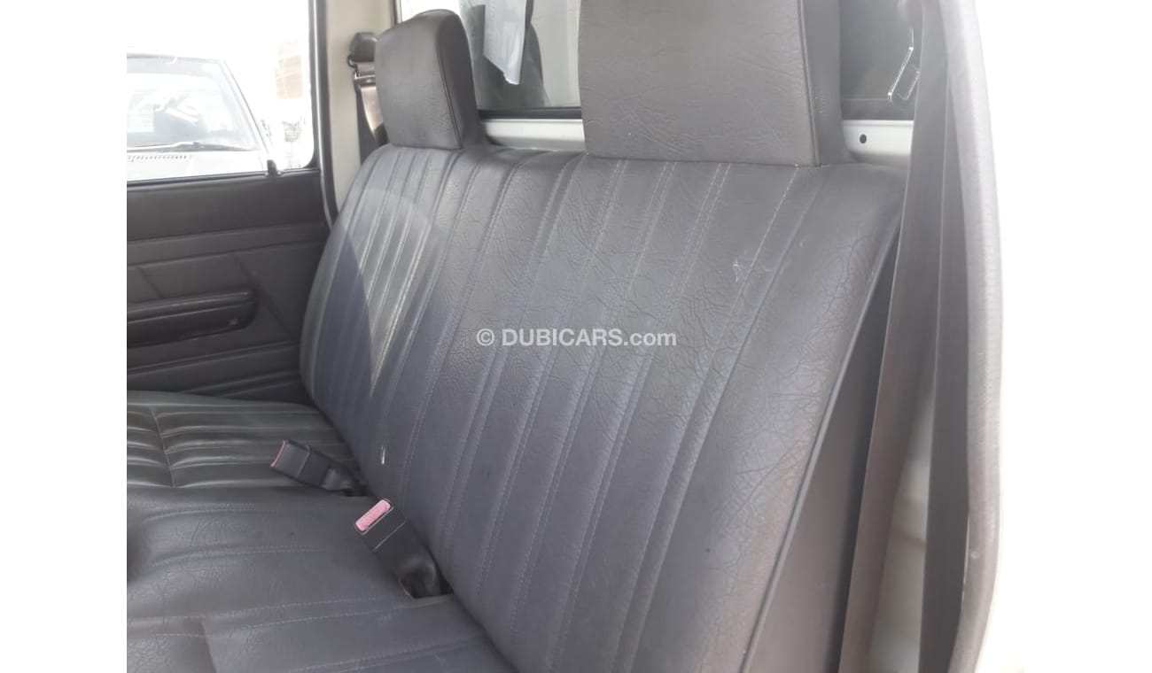 Toyota Hilux Toyota Hilux Pick Up Right Hand Drive (PM 834)