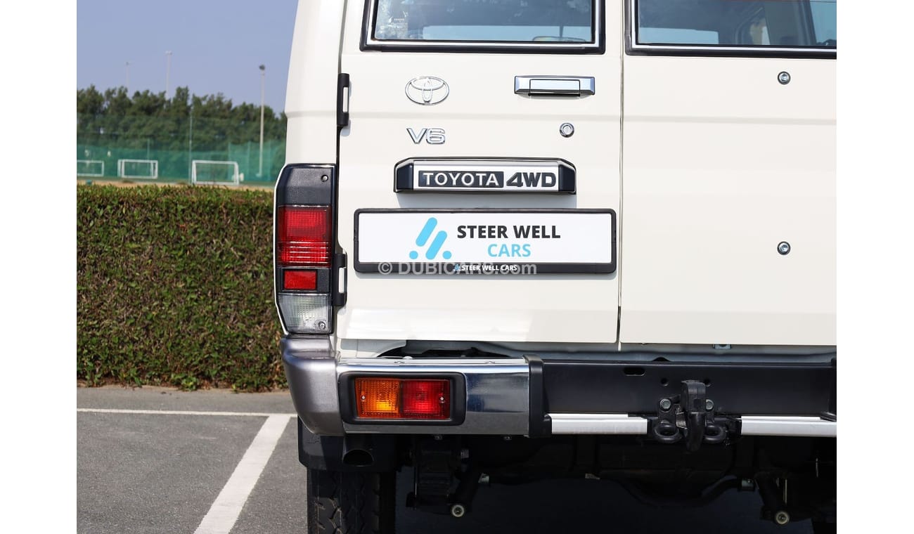 Toyota Land Cruiser 70 70 Series | 4x4, V6, 4.0L, 3Door | GCC