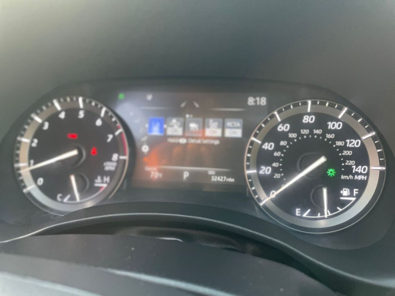 Toyota Highlander 2021 Toyota Highlander XLE Premuim Full Option - 3.5L V6 - AWD 4x4 - Push Start & Sunroof With Wirel