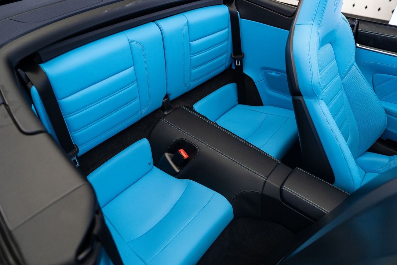 Porsche 911 Turbo S 3.8L (640 HP) Convertible