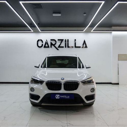 بي أم دبليو X1 sDrive 20i 2.0L BMW X1 SDrive 20i 2017 | AGMC Full Service History | GCC Specs