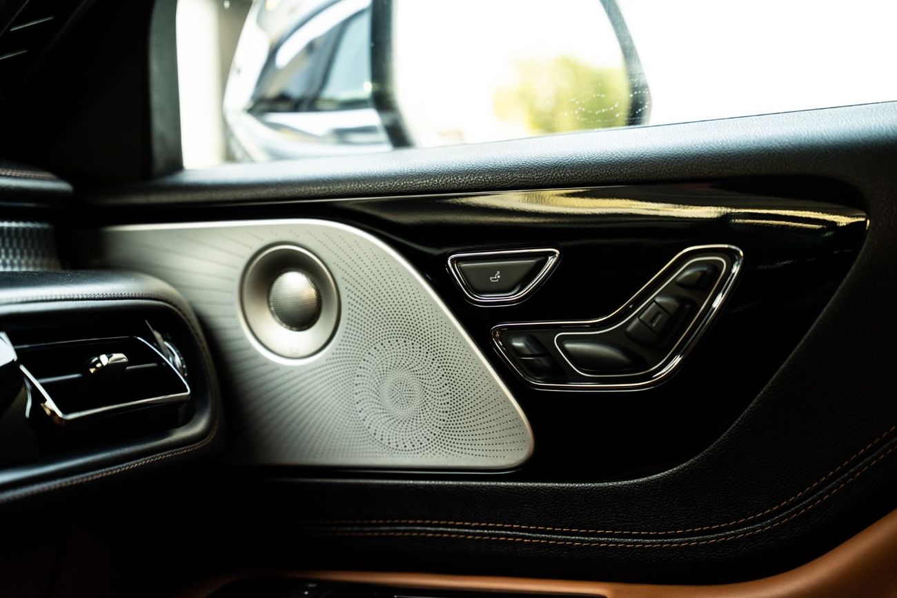 لينكولن أفياتور Presidential GCC Under Warranty