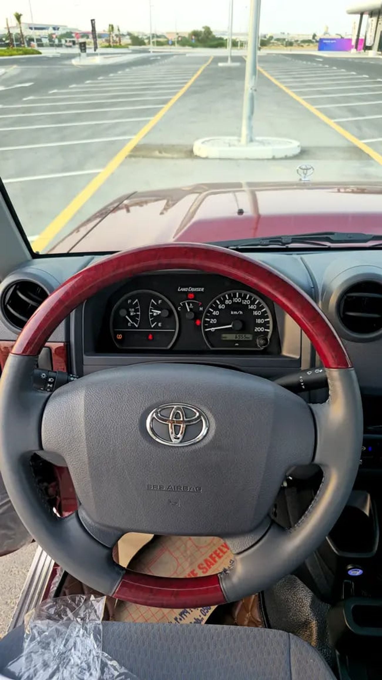 Toyota Land Cruiser 70 LC79 LX GCC Specs