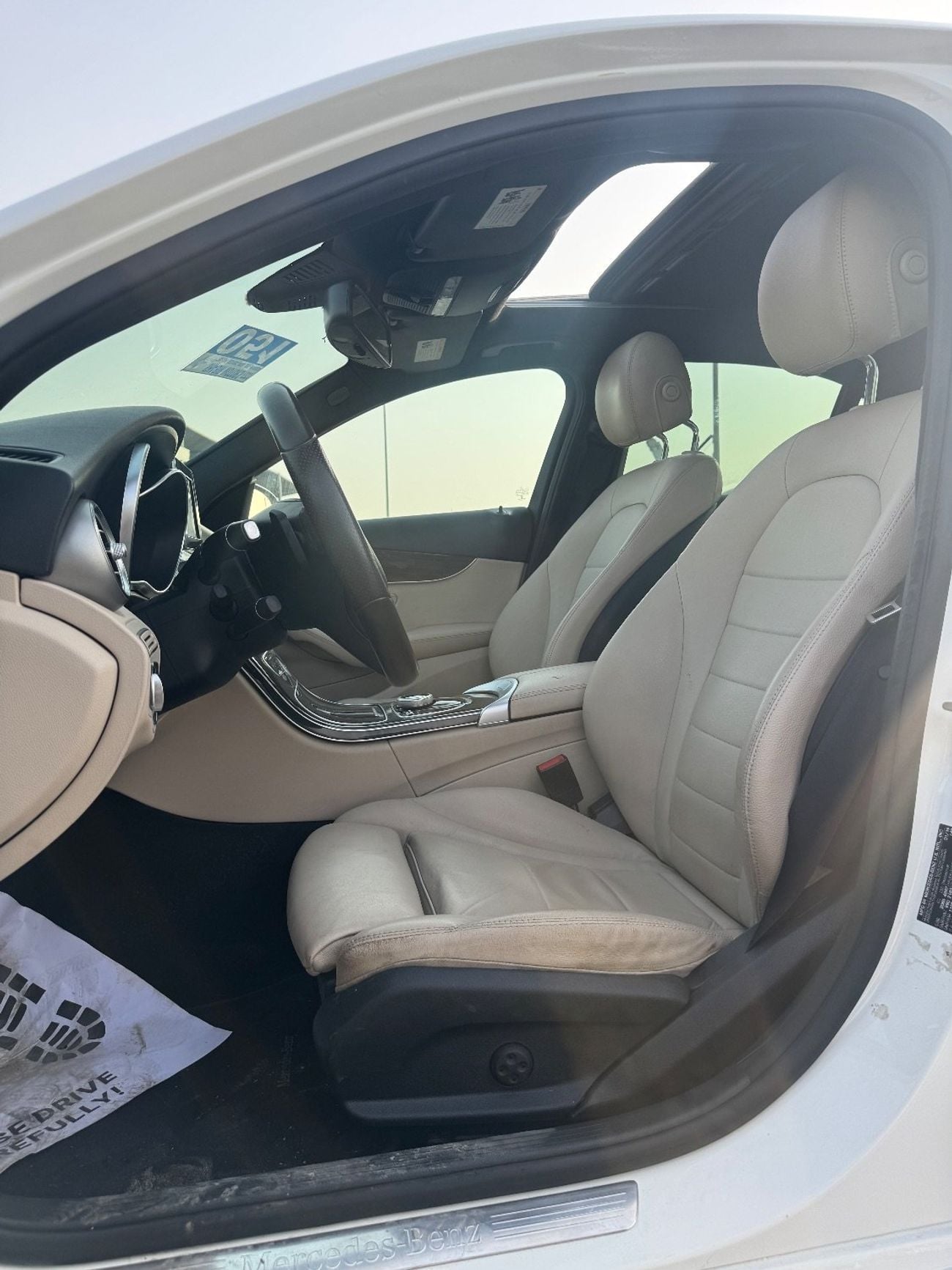 Mercedes Benz C300 STD (NON GCC) Mercedes Benz full option IMPORTED FROM USA