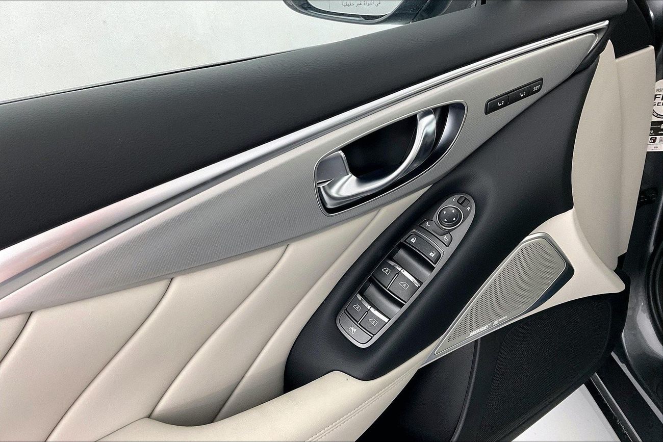 Jeep Grand Cherokee Laredo | 1 year free warranty | 0 Down Payment