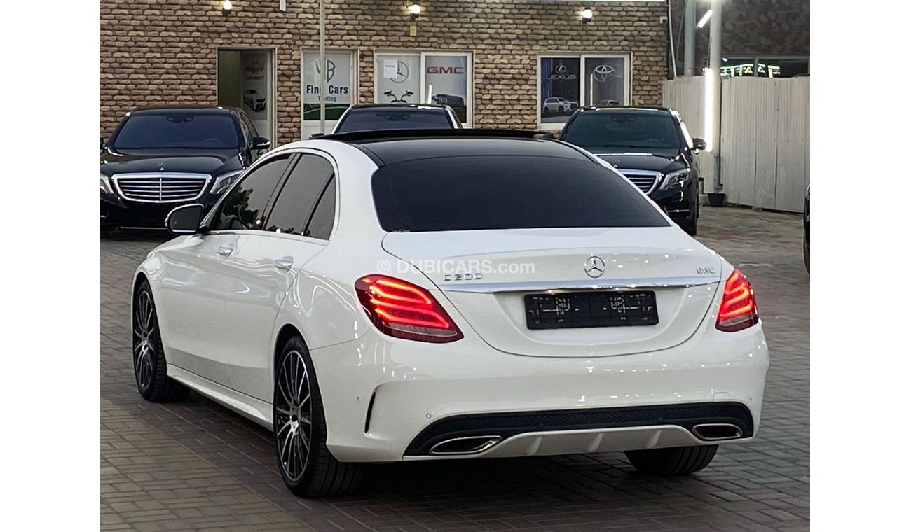 مرسيدس بنز C 200 اليجانس