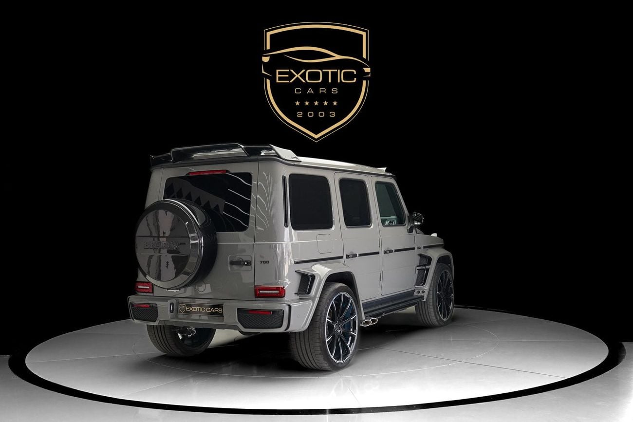 Mercedes Benz G 63 AMG 4X4² BRABUS 700
