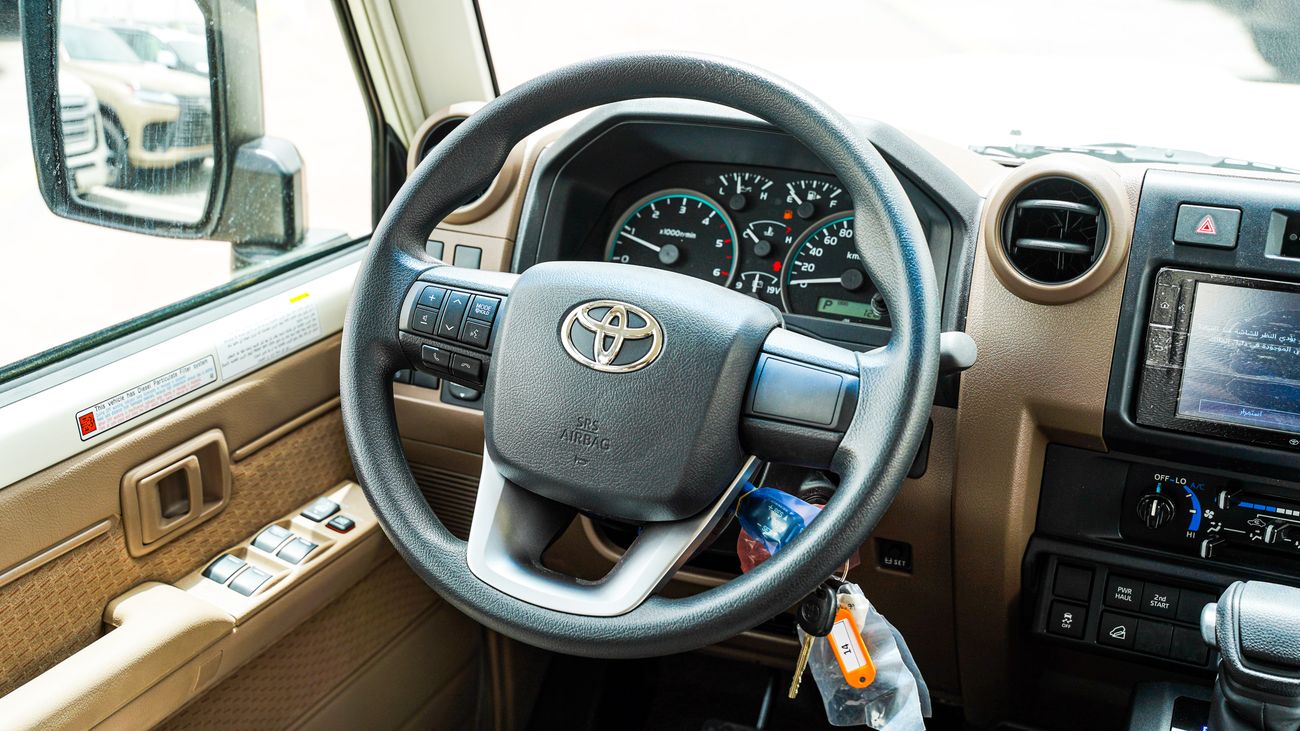 Toyota Land Cruiser Pick Up