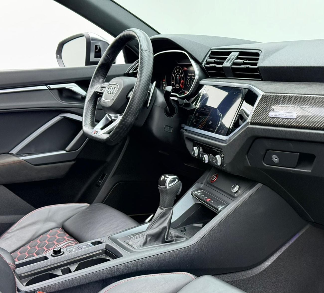 Audi RS Q3 2021 Audi RSQ3, Warranty, Carbon Fiber Interior, Fully Loaded, Excellent Condition, GCC