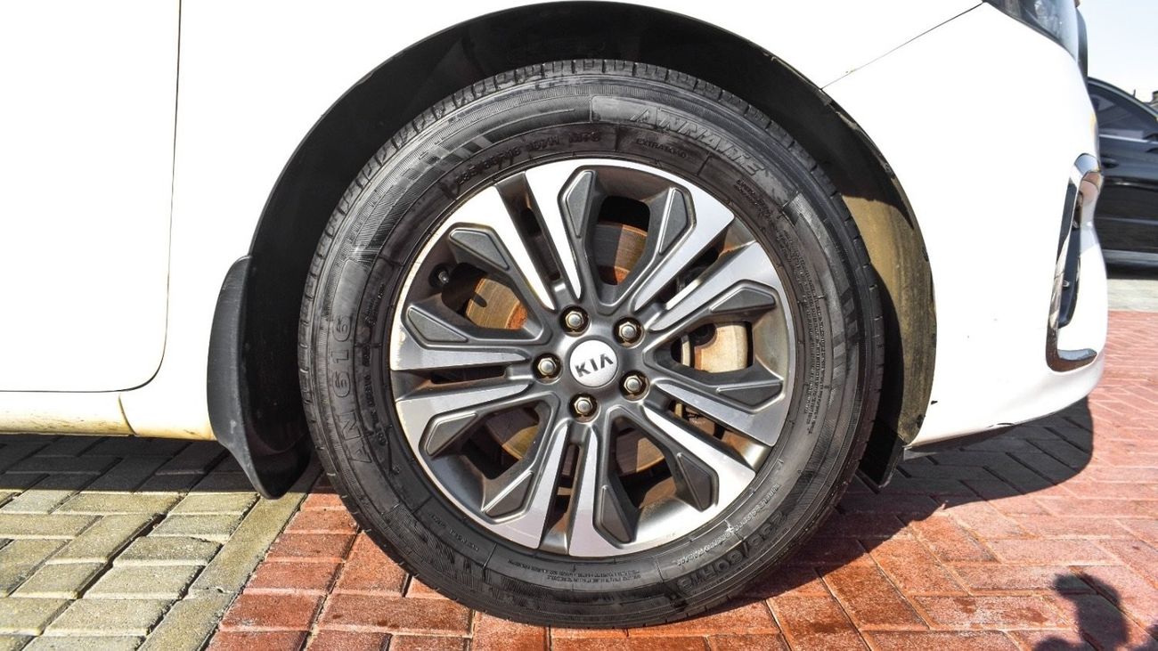 كيا كارنيفال تقبل تصدير