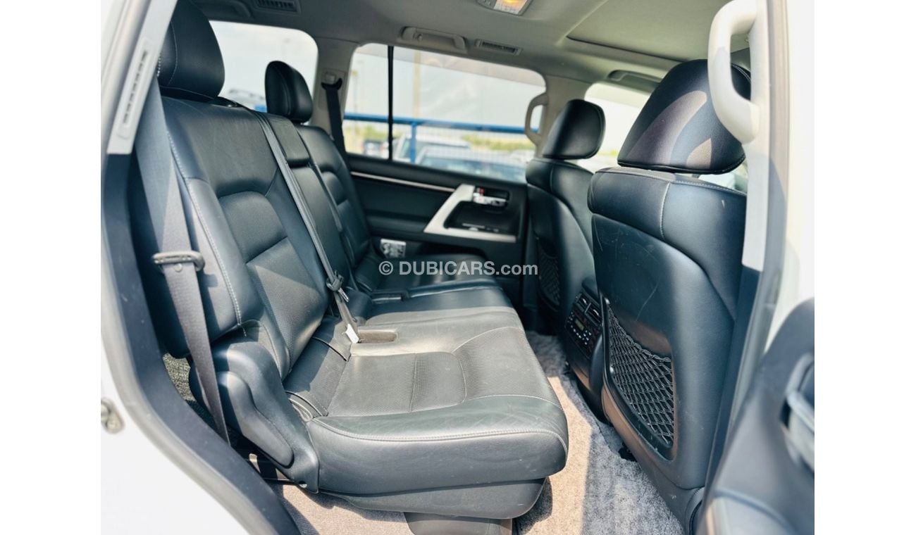 Toyota Land Cruiser Right hand drive , Full option top of the range