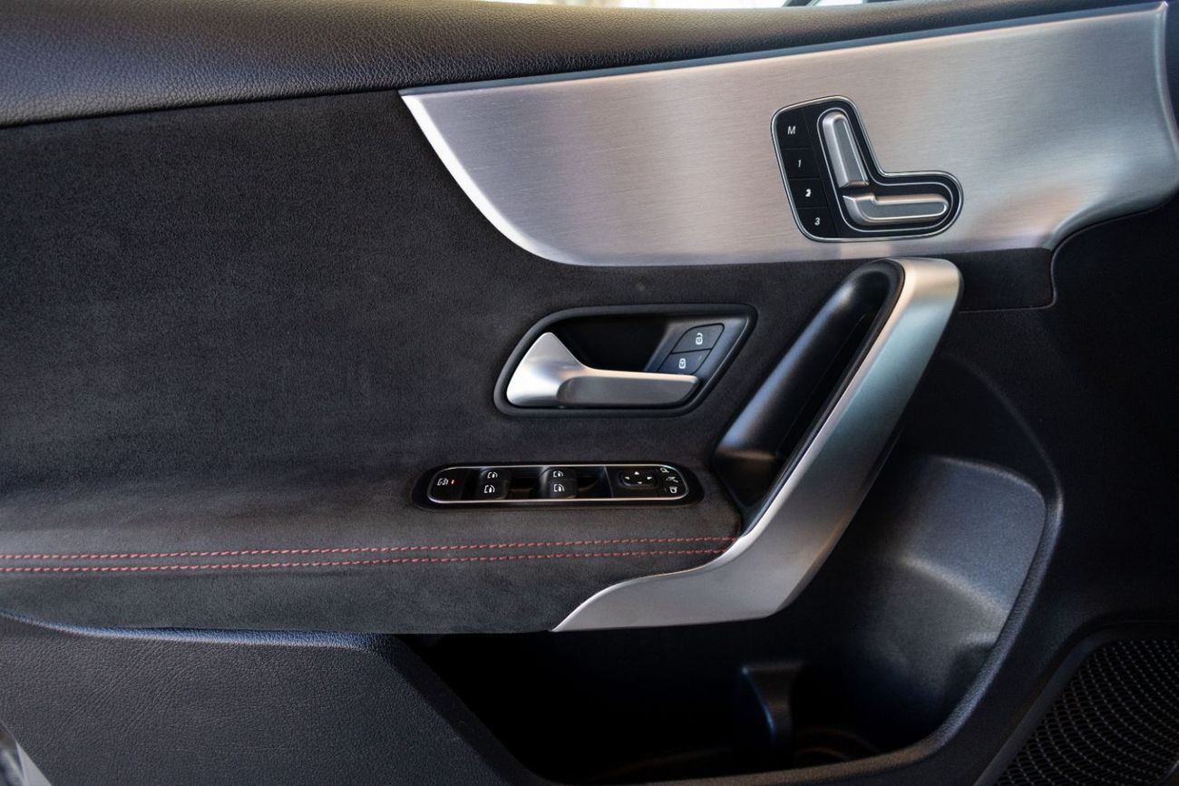 Mercedes-Benz A 200 AMG