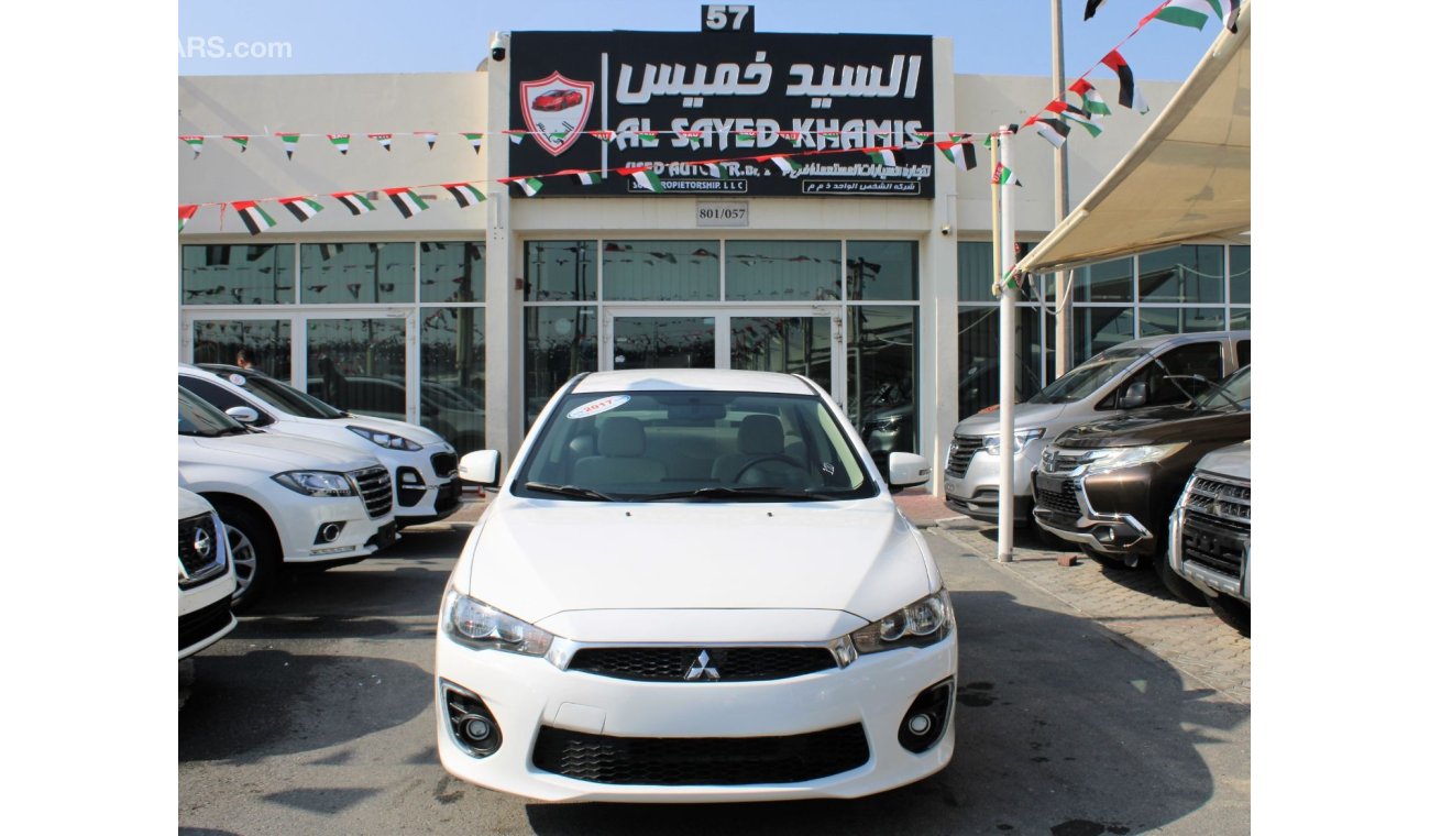 Mitsubishi Lancer GLX High ACCIDENTS FREE - GCC - ENGINE 2000 CC - CAR IS IN PERFECT CONDITION INSIDE OUT