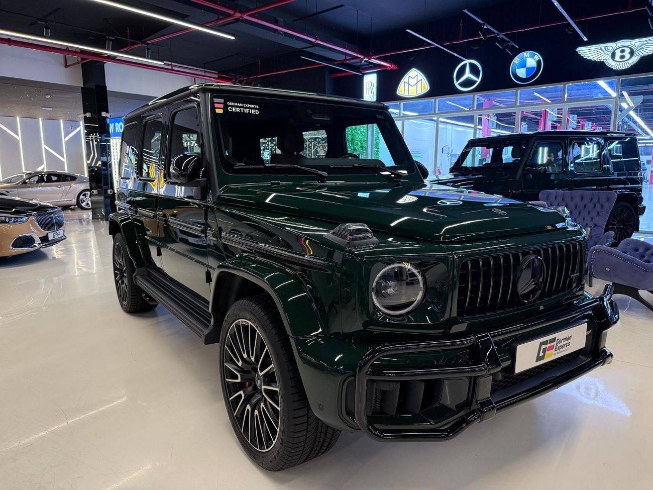 مرسيدس بنز G 63 AMG G63 AMG 2025 DOUBLE NIGHT-FULL CARBON INTERIOR + EXTERIOR - AMG Performance-5 YEARS WARRANTY