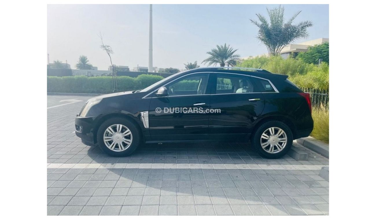 Cadillac SRX || Sunroof || GCC || Well Maintained