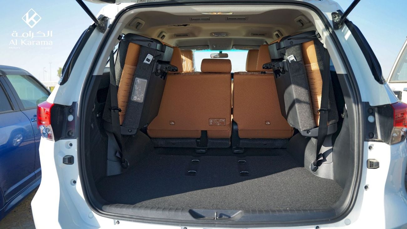 Toyota Fortuner SR5 - 2.7L Automatic Transmission - 7 Seater SUV - GCC Specs - Rear Camera