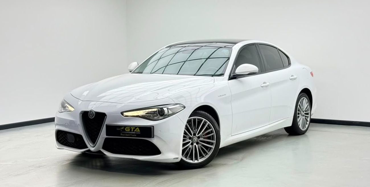 Alfa Romeo Giulia VELOCE 2018 Alfa Romeo Giulia Veloce Q4, Full Service History, Fully Loaded, Excellent Condition, GCC