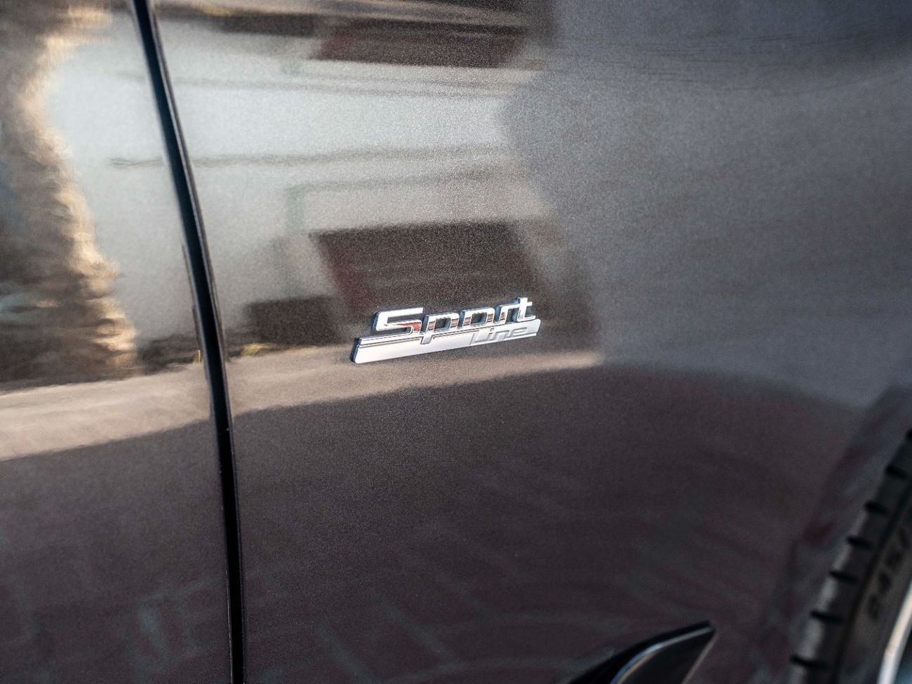 بي أم دبليو 530i Exclusive Luxury 2.0L