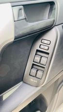 Toyota Prado 2023 Toyota Prado 2.7L V4 Petrol Europe Specs Full Options with Leather Seats, Sunroof and Cool box