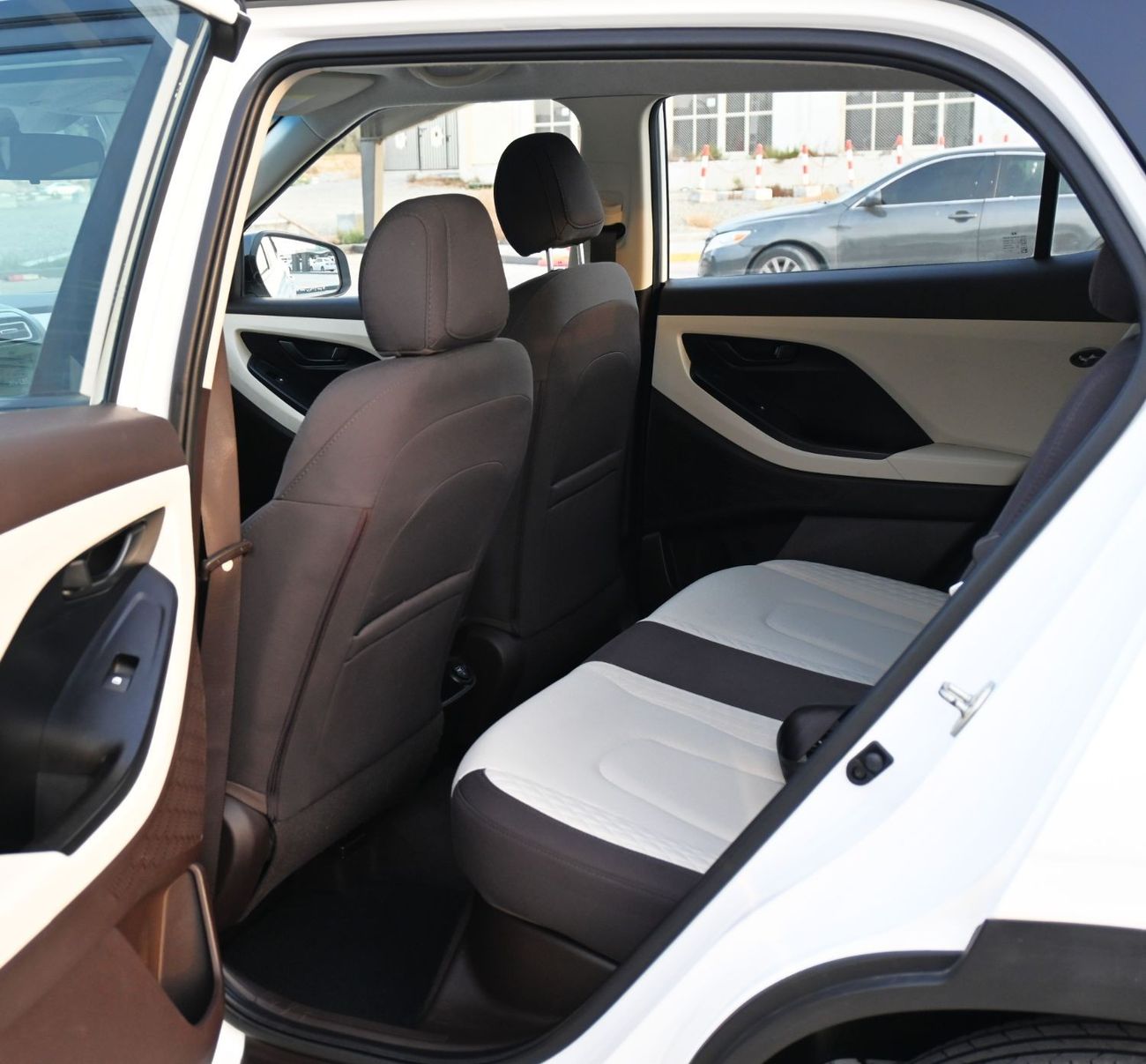 Hyundai Creta Base Hyundai Creta 2022 GCC in excellent condition, inside and out