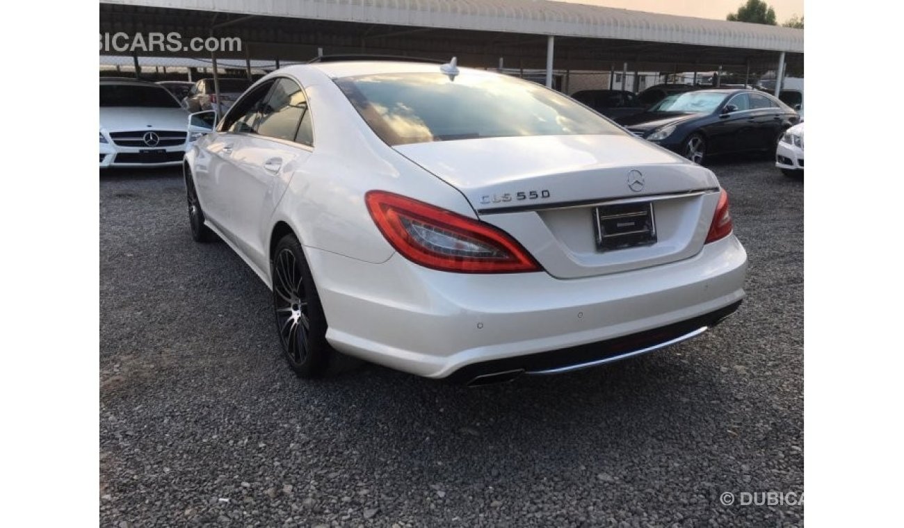 مرسيدس بنز CLS 550 وارد اليابان بطاقة جمركية