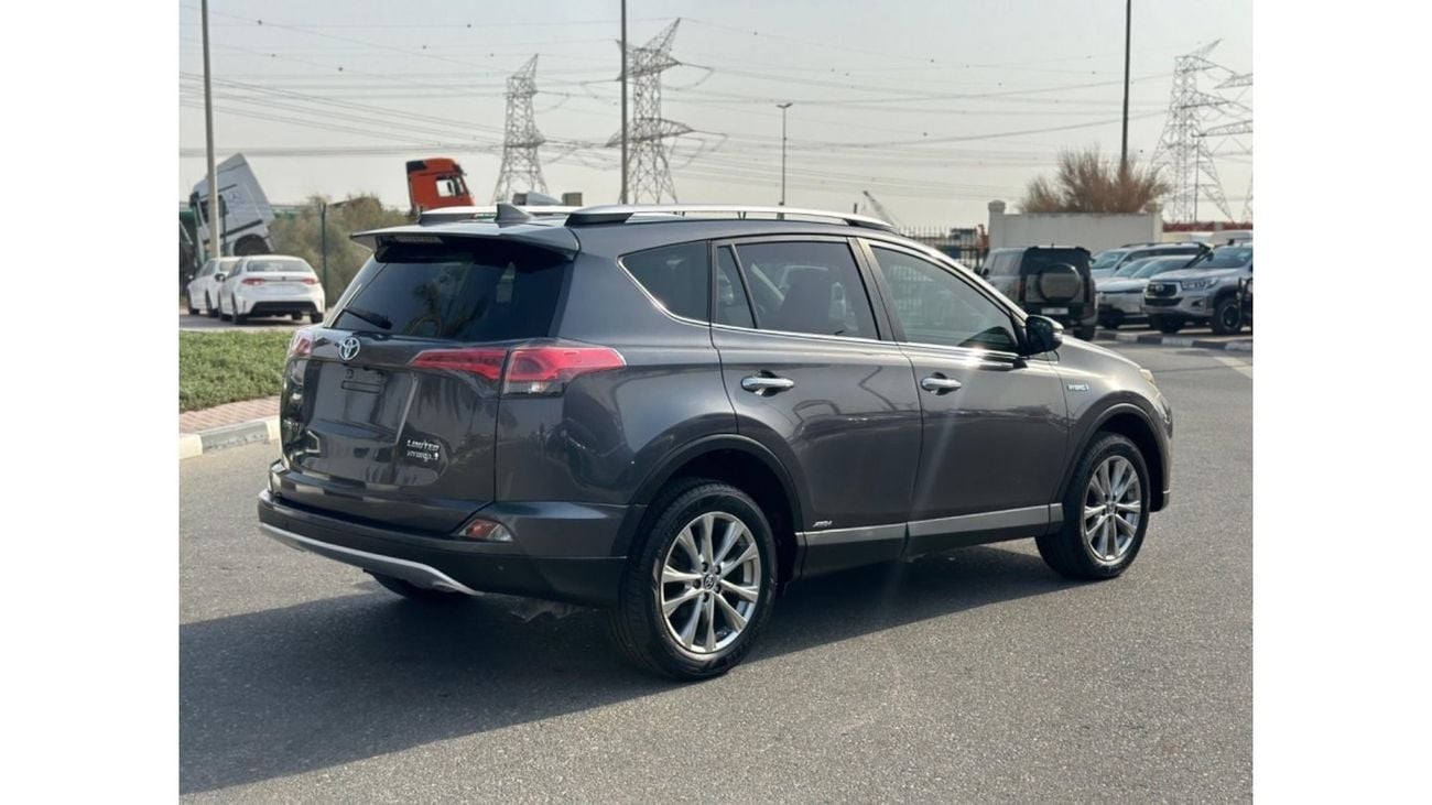 Used TOYOTA RAV4 LIMITED HYBRID 2016 2016 for sale in Dubai - 764839