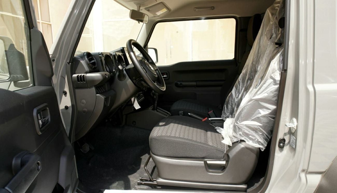 Suzuki Jimny GL 2025 | 3-Door | Zero Km | GCC |