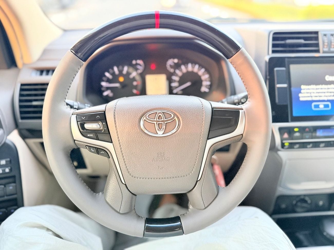 Toyota Prado Toyota Prado years 2020 V4 2.7 VXR petrol