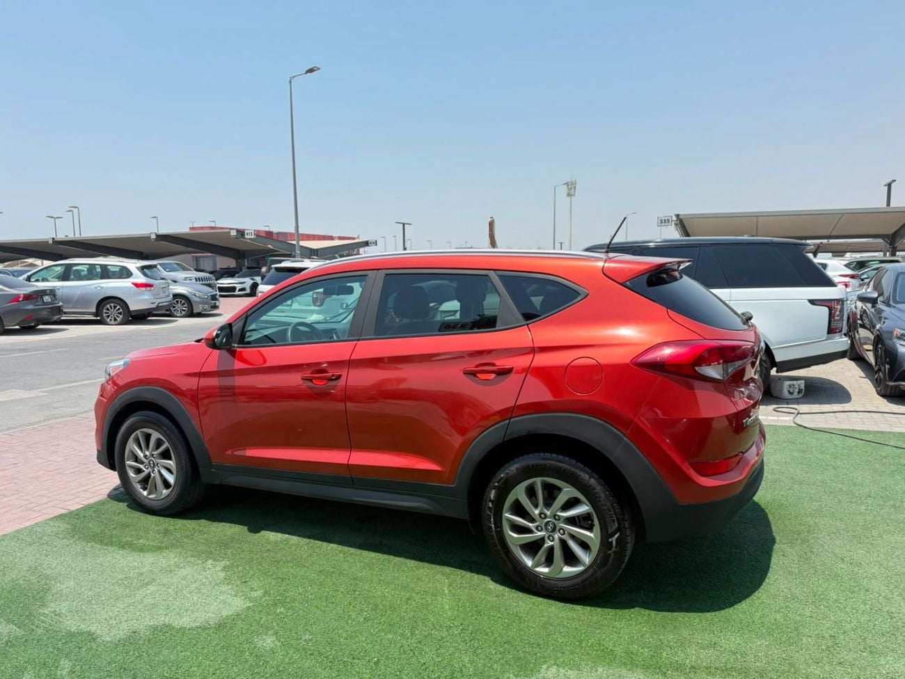 Hyundai Tucson GL 4x4, in showroom condition