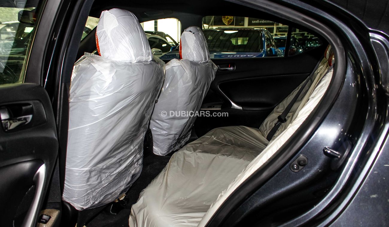 لكزس ISF CLEAN TITLE