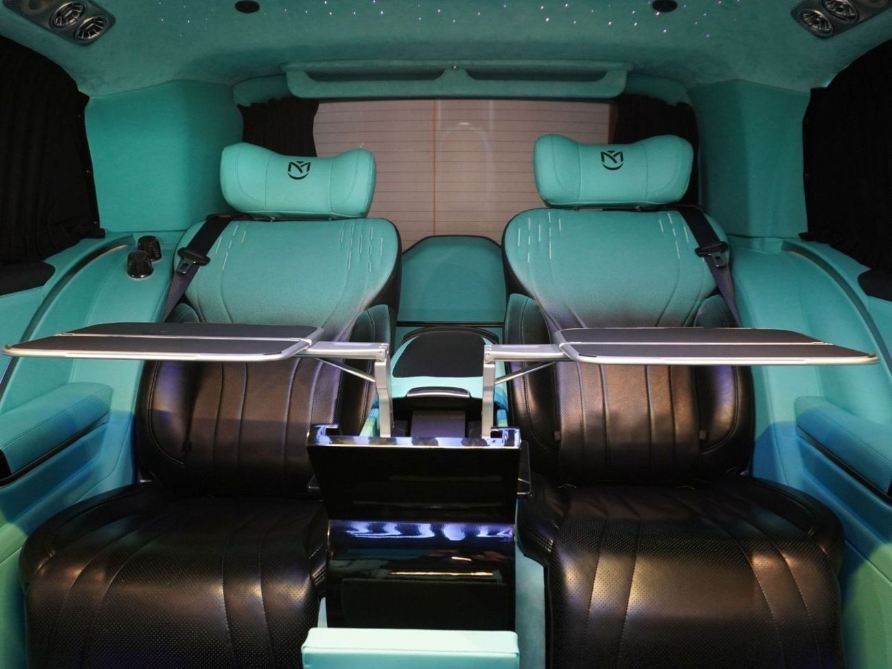 Mercedes-Benz V 300 1 of 10 - Exclusive Design by Michael Cinco I Shisha | Swarovski Roof Top I Dealer Warranty