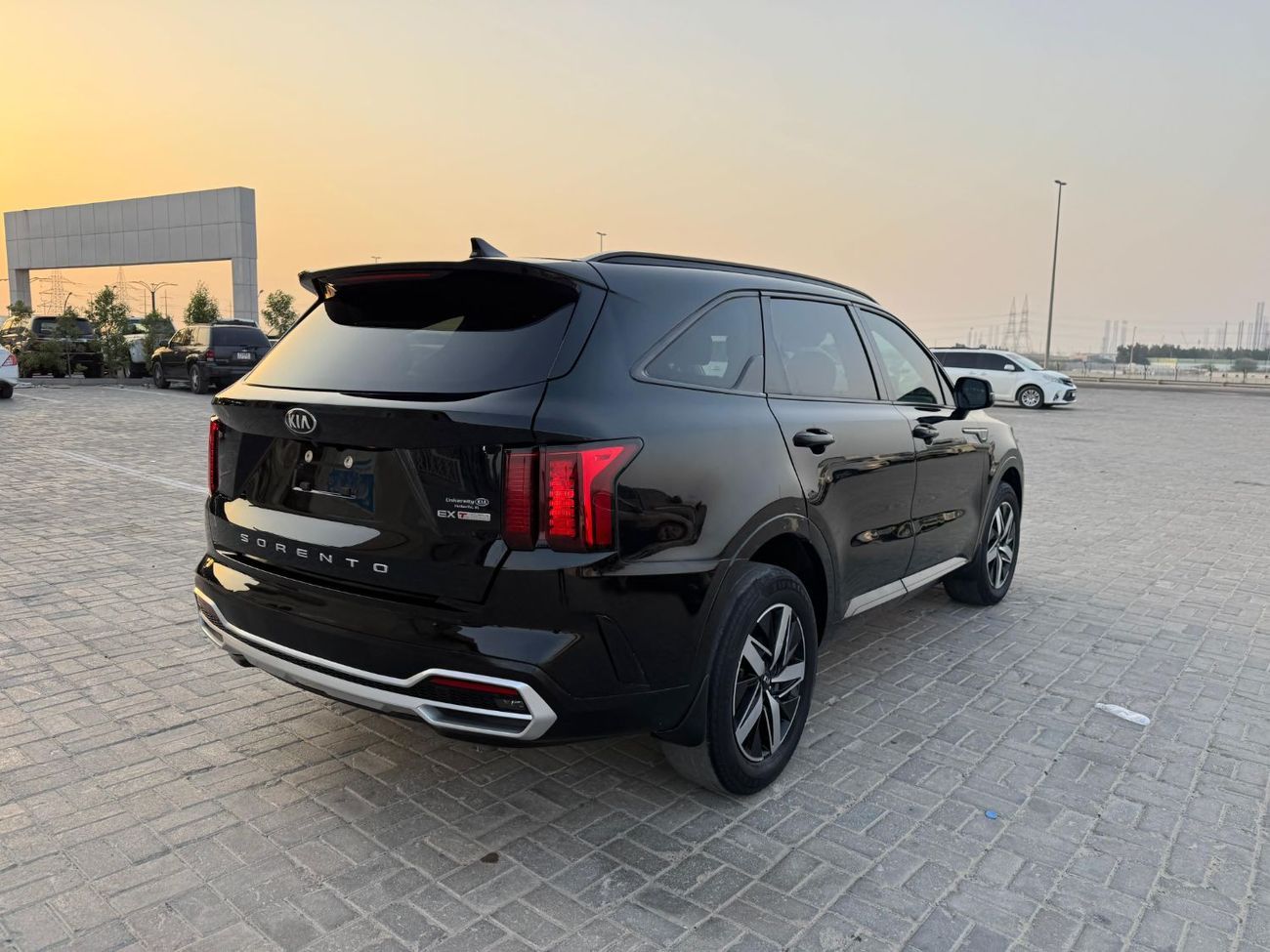 كيا سورينتو Kia Sorento 2021 EX
