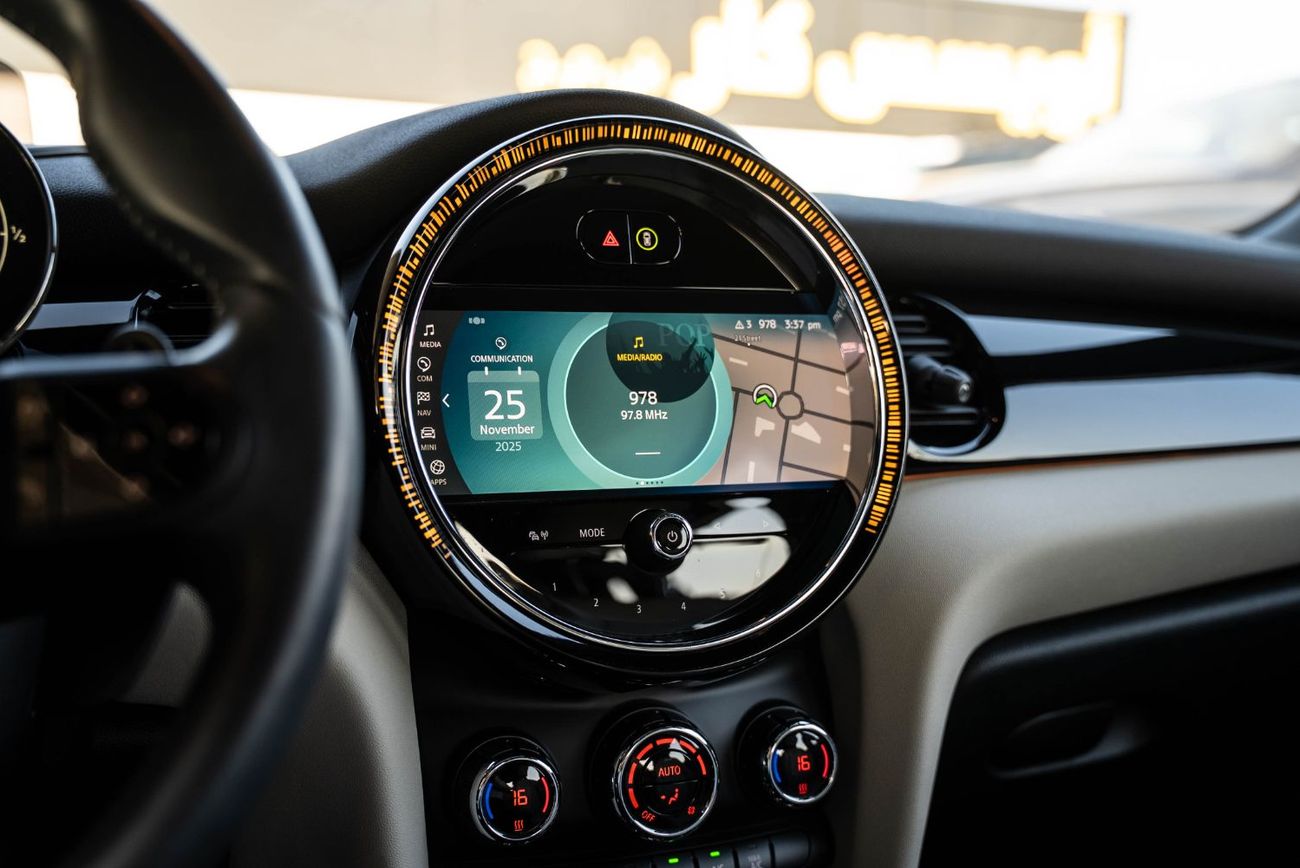 ميني كوبر إس 2023 Agency Warranty Full Service History GCC 2.0L Turbo 4 Cylinders Low Mileage