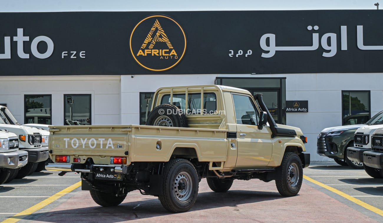 Toyota Land Cruiser Pick Up LC79 SC 4.0L AT YM 2024