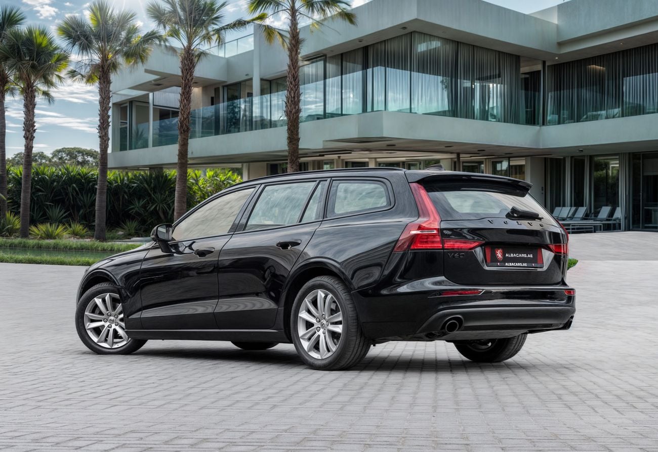 Volvo V60 V60 | 1,371 P.M | 0% Downpayment | VOLVO SERVICE HISTORY | UNDER WARRANTY!