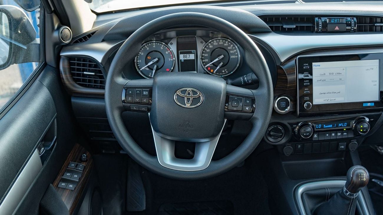 تويوتا هيلوكس 2025 Toyota Hilux DC 2.7L Petrol MT - Black Interior