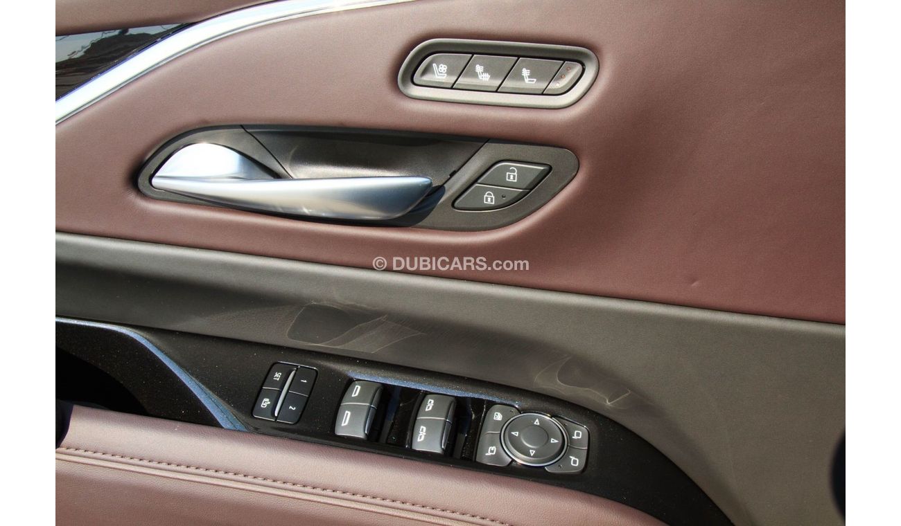 Cadillac Escalade Escallade ESV 600 Long Wheel Base.