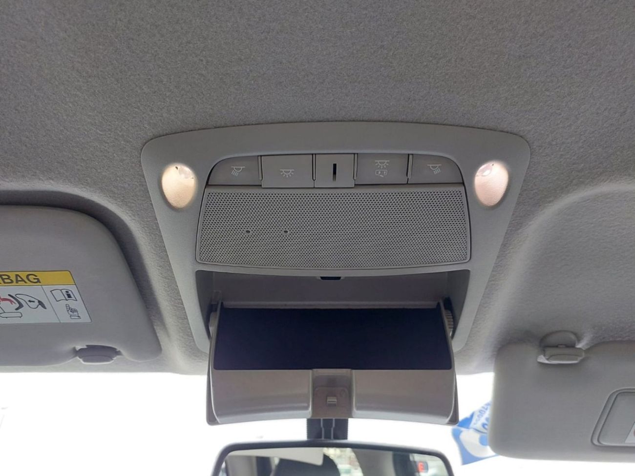 Nissan Navara NISSAN NAVARA PICK UP RHD 2020 MODEL 2.3 L DIESEL AUTOMATIC(PM71719)