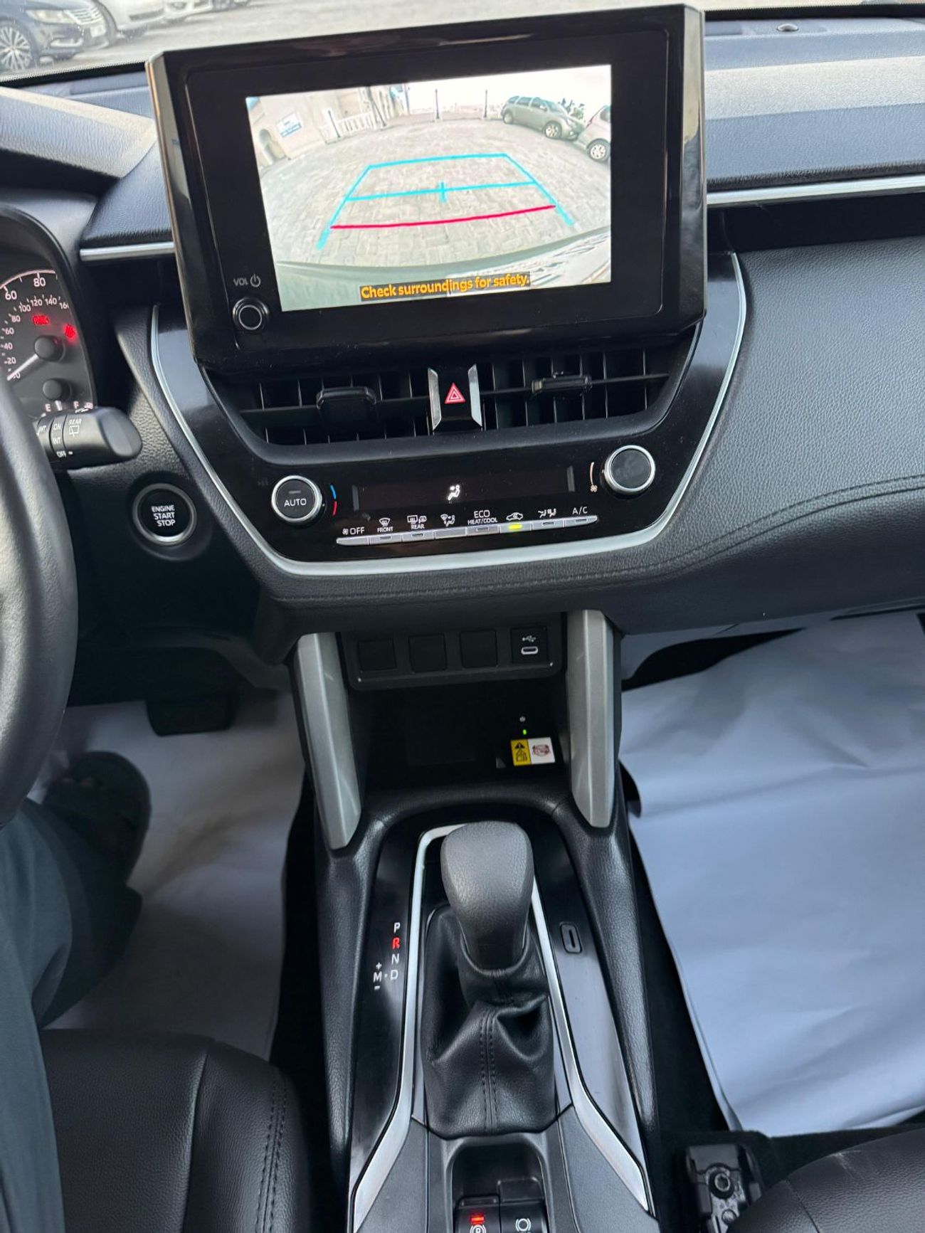 تويوتا كورولا كروس Toyota Corolla Cross 2023