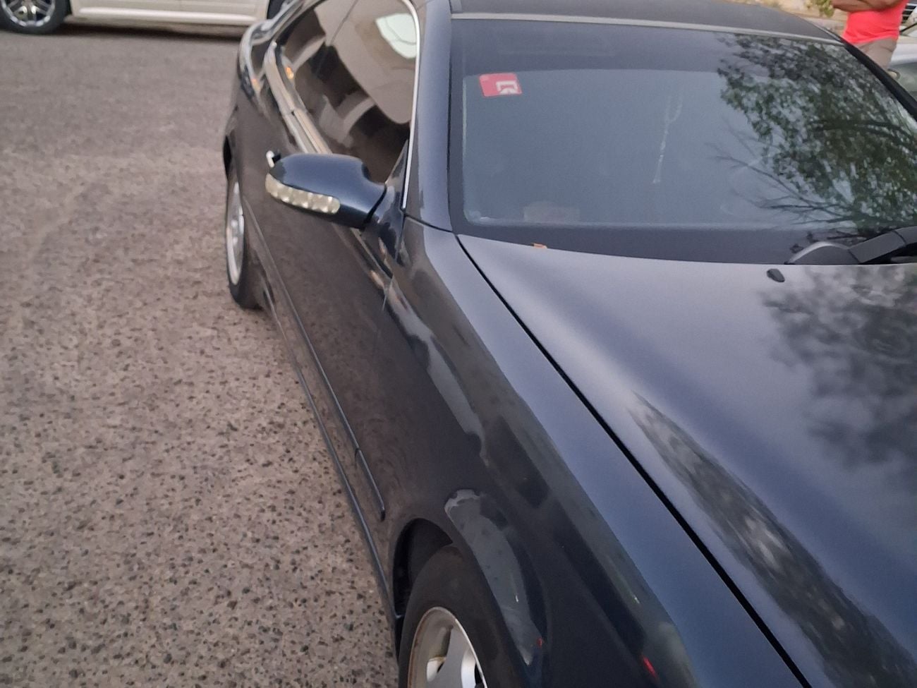 Mercedes Benz CLK320 3.6 L