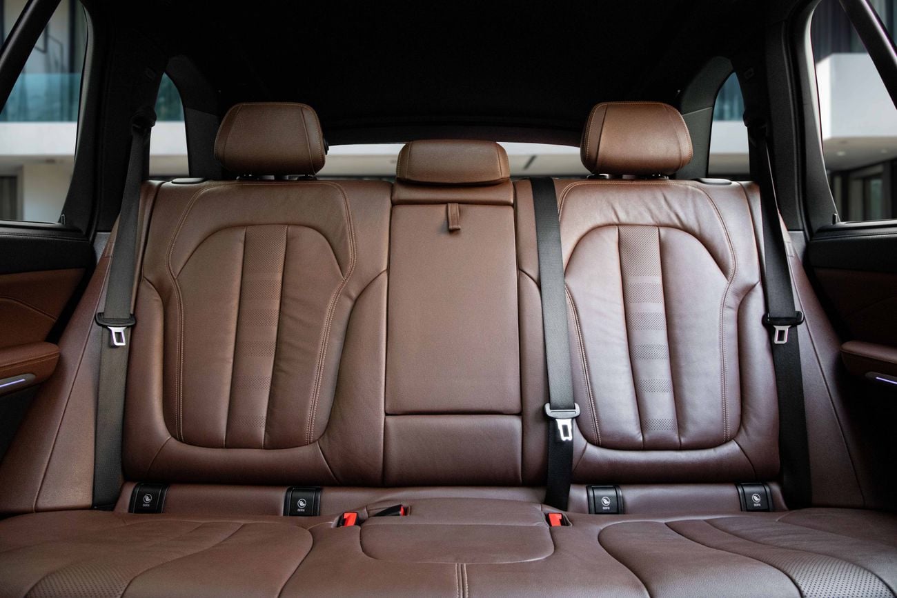 بي أم دبليو X5 xDrive40i M Sport X5 xDrive40i M Sport | 2,693 P.M | 0% Downpayment | UNDER WARRANTY